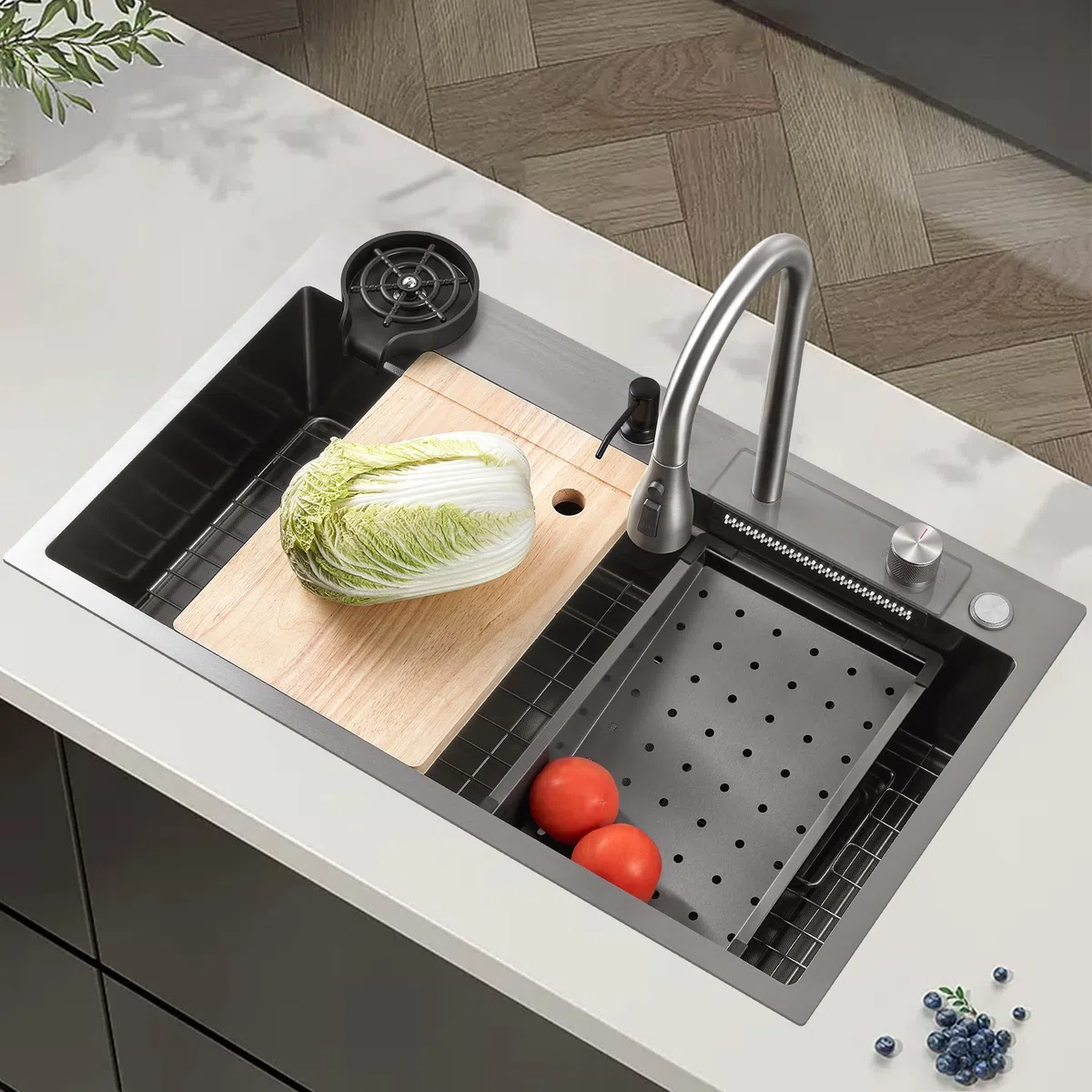 Lavello da cucina a cascata Ribanedy 66 x 50 cm, lavello da cucina in acciaio inossidabile grigio scuro, versatile lavello moderno a vasca singola con rubinetto a spruzzo estraibile e accessori