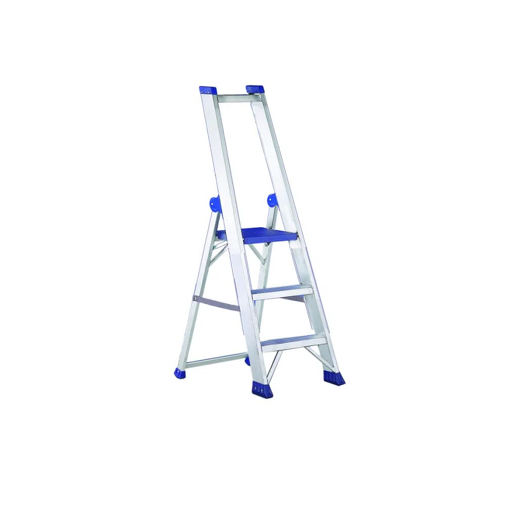 Svelt Scala Professionale 3 Gradini con Piattaforma e Parapetto – Alluminio Rinforzato con Profilo Scatolato – Altezza di Lavoro 254/274 cm – Portata 150 kg – EN131 e D.Lgs. 81/08