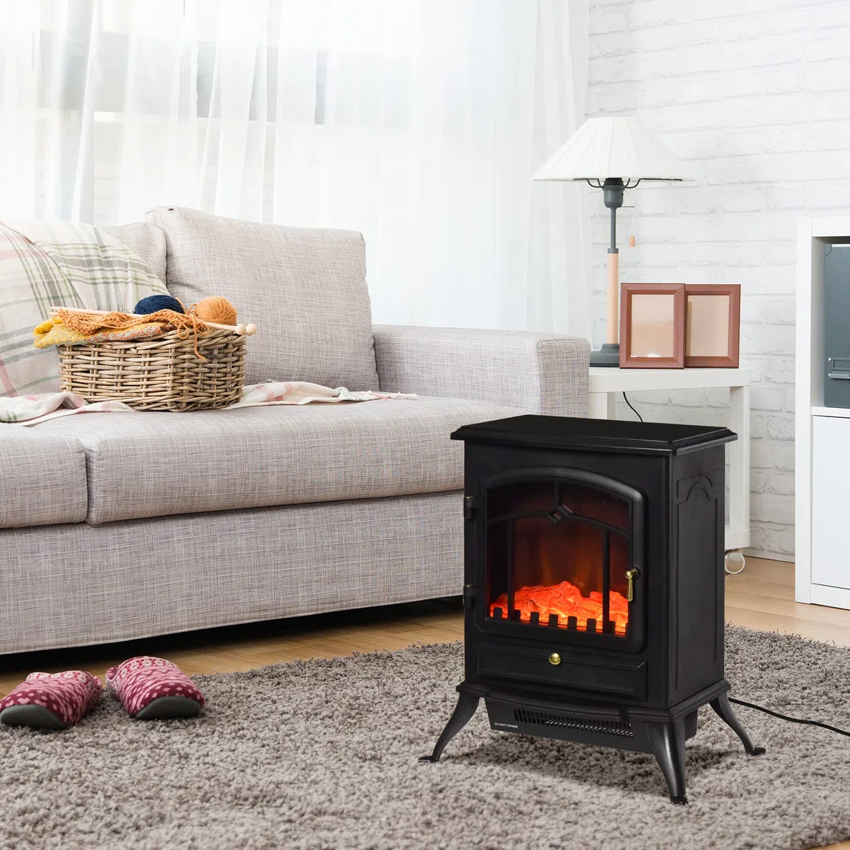 HOMCOM Camino Elettrico da Terra con Effetto Fiamma, Caminetto Elettrico 1000W /2000W con Protezione da Surriscaldamento e Termostato, in ABS e Vetro, 45x28x54cm, Nero