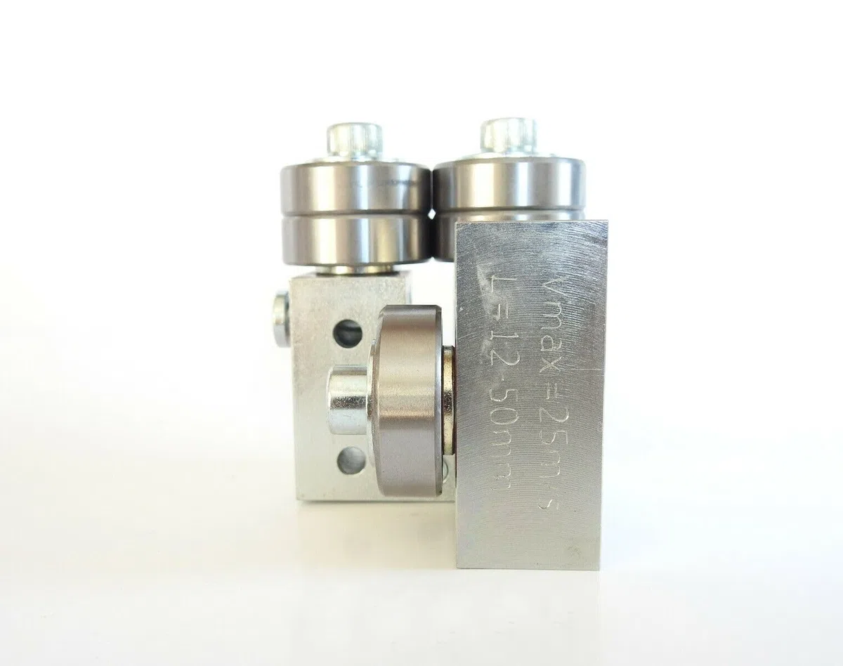 Lama per sega a nastro Orta 4×4: 6-20 mm Per piccole macchine Guidalama Lama/Guidalama/Supporto in acciaio inossidabile Montaggio Premium Pezzo di ricambio per sega a nastro Guidalama