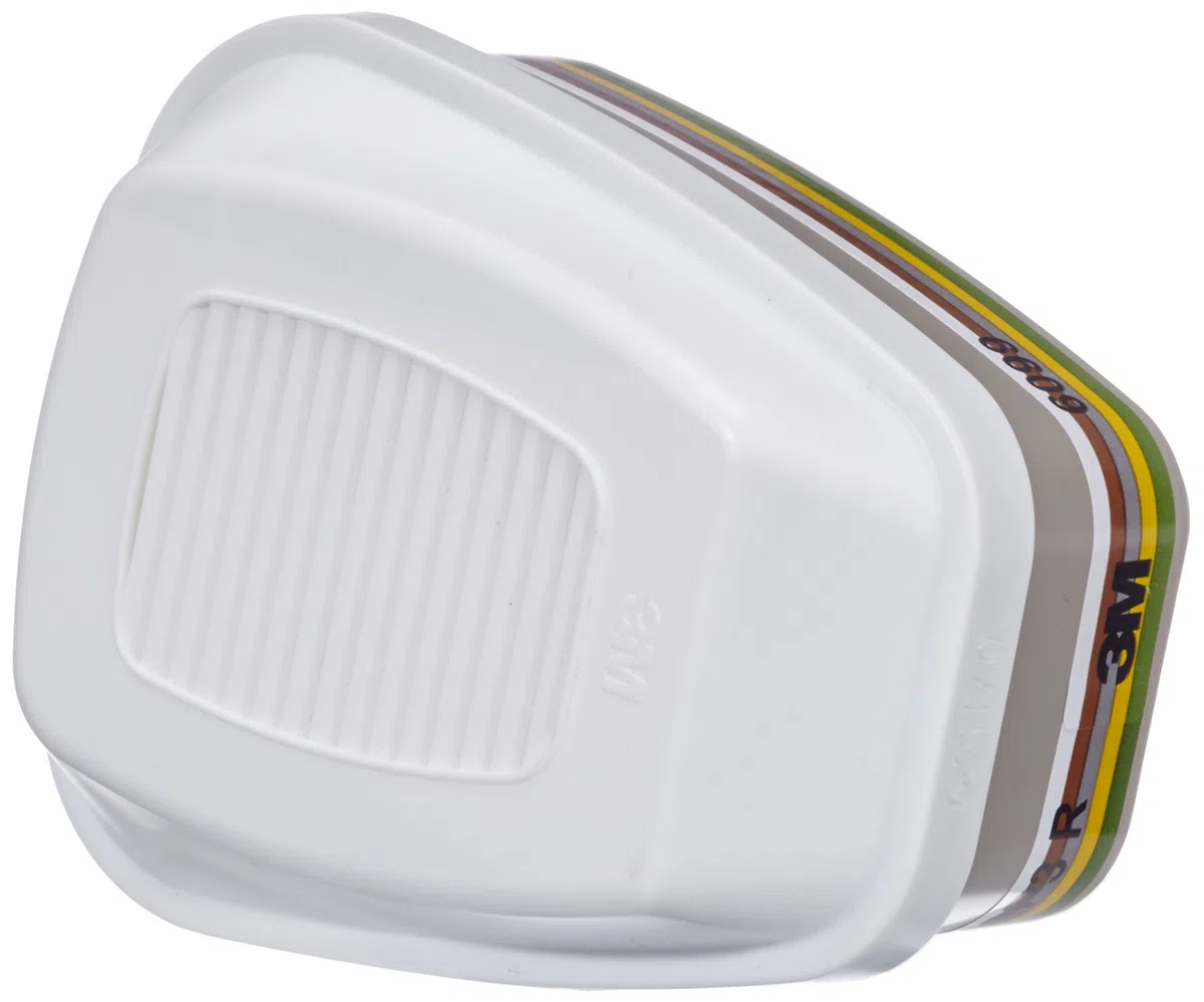 Filtro 3M™ 6099 per vapori organici (Classe A2) con punto di ebollizione > 65°C, vapori inorganici, gas acidi, ammoniaca e suoi derivati (metilammina), mercurio + formaldeide (fino a 10 ppm) + polveri (Classe P3), ABEK2Hg P3. Solo per mashere a pieno facc
